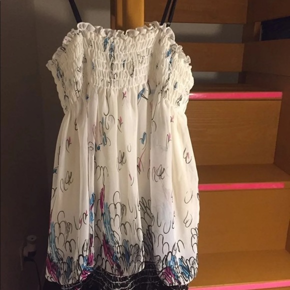 2 blouses - Picture 4 of 5